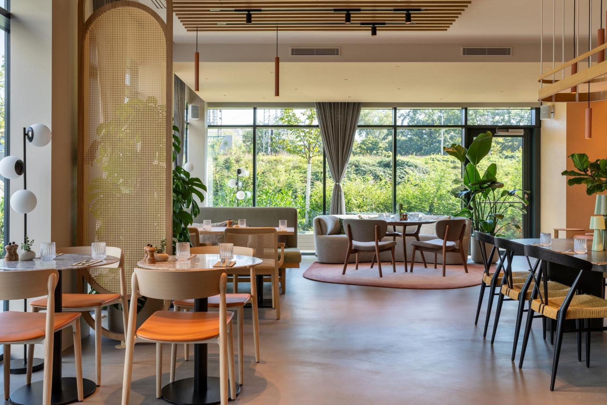Element By Westin Wroclaw Hotel Exterior photo